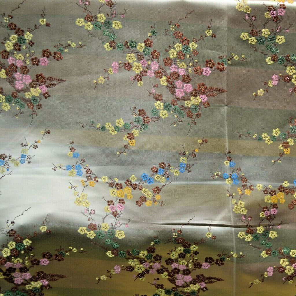 100％SILK  Sサイズ　桃色　花柄　胸元リボン 100％SILK Sサイズ 桃色 花柄 胸元リボン