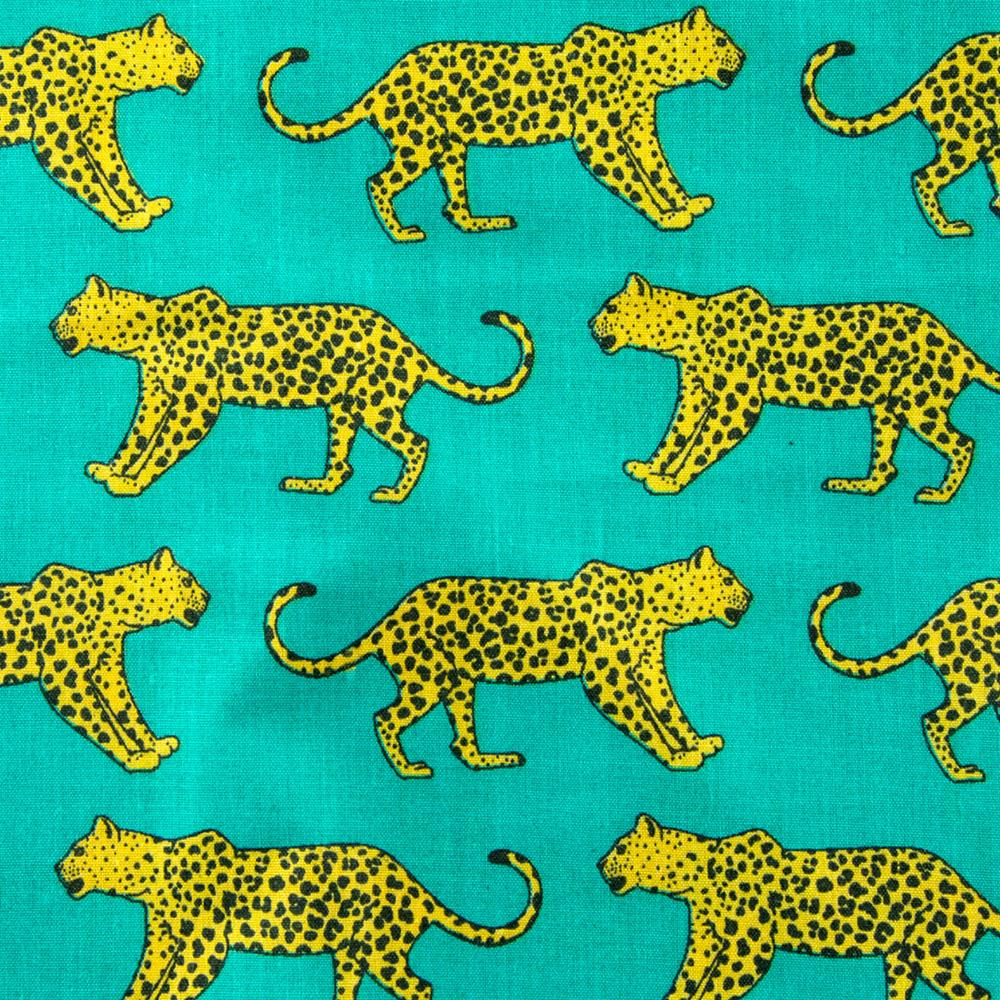 Leopards Design:2103 Polycotton Print 65% Polyester 35% Cotton Approx. 44"/112cm