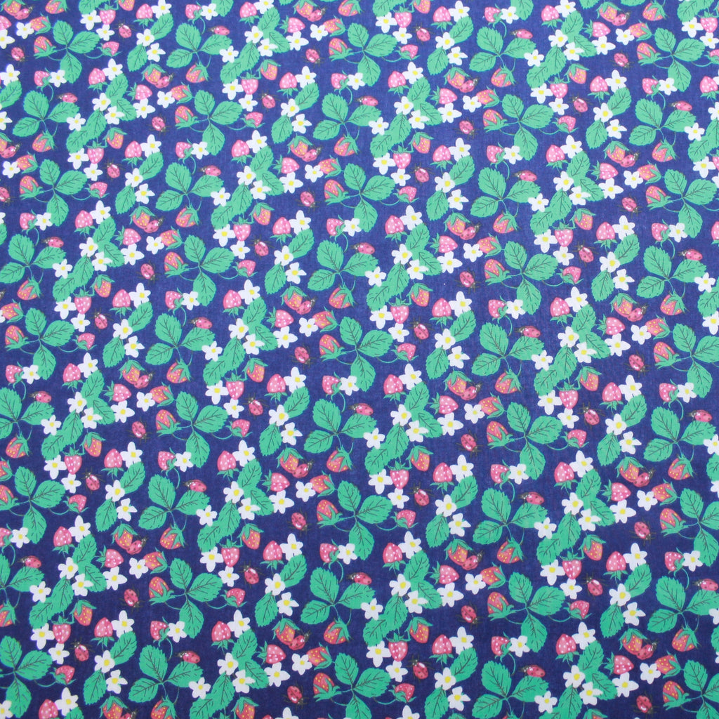 Strawberries & Ladybirds Design:2112 Polycotton Print 65% Polyester 35% Cotton Approx. 44"/112cm