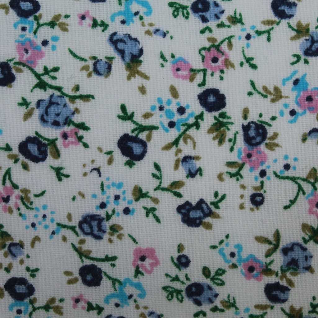 Small Floral Design:2116 Polycotton Print 65% Polyester 35% Cotton Approx. 44"/112cm